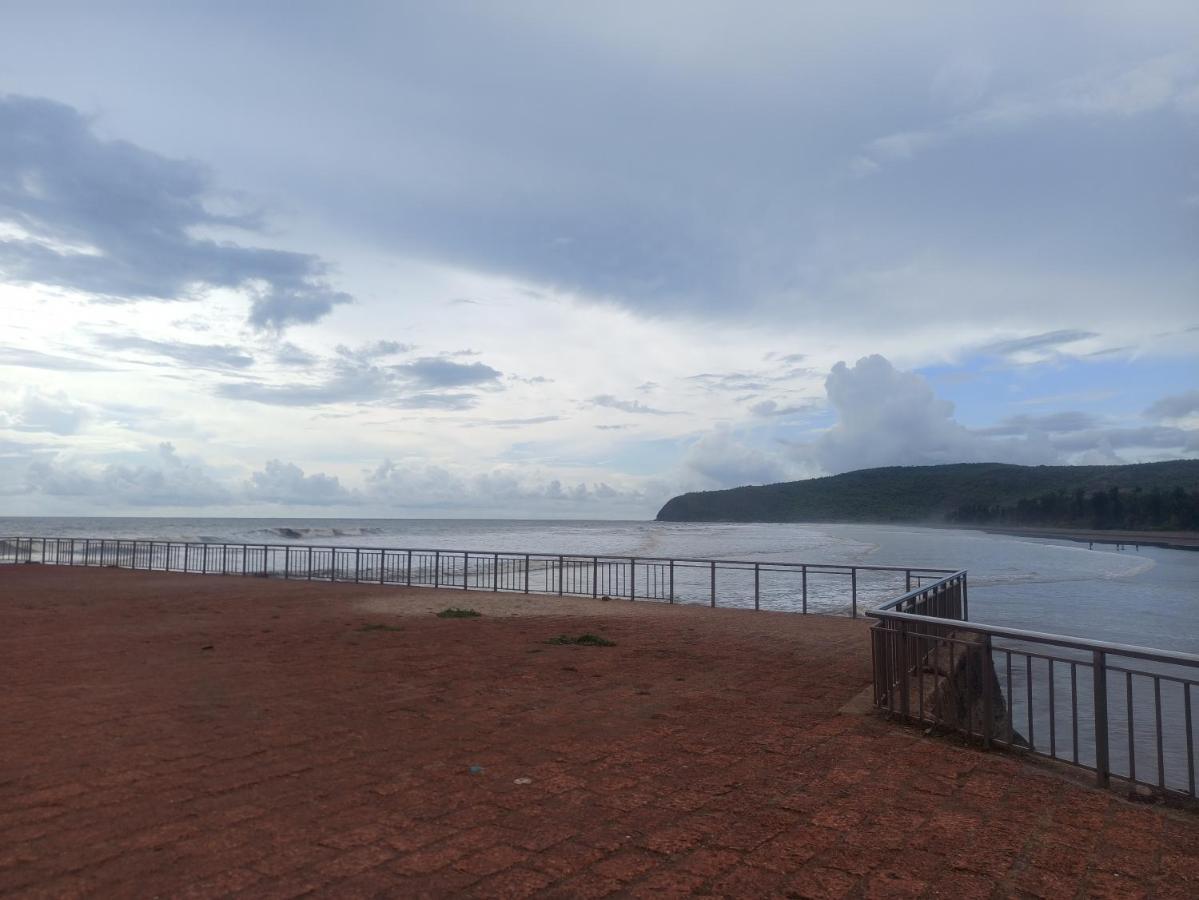 Priyansh Home Stay Harihareshwar Exterior photo